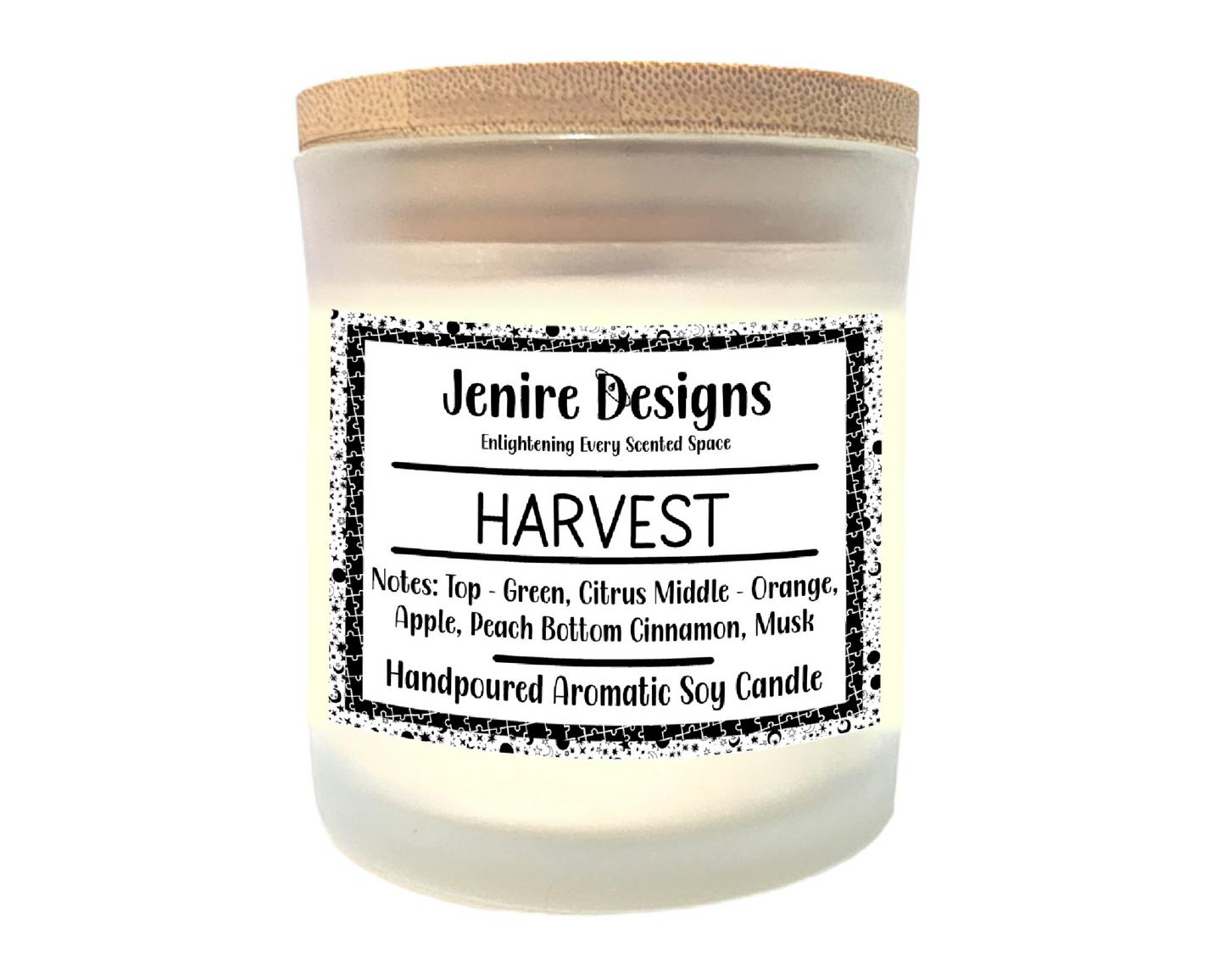 Cozy fall vibes—without needing a trip to the apple orchard.
Transform your space with the inviting warmth of Harvest, a candle reminiscent of fresh apple cider and cozy autumn moments:
Aroma Notes that Comfort and Captivate:
Top: Green citrus and crisp apple slices—bright and energizing.
Heart: Tangy orange peel and fiery cinnamon—adds depth and seasonal spice.
Base: Warm musk—grounds the blend in soft, lingering comfort.
Together, they create a scent as cozy and inviting as oven-warmed cider on a cri